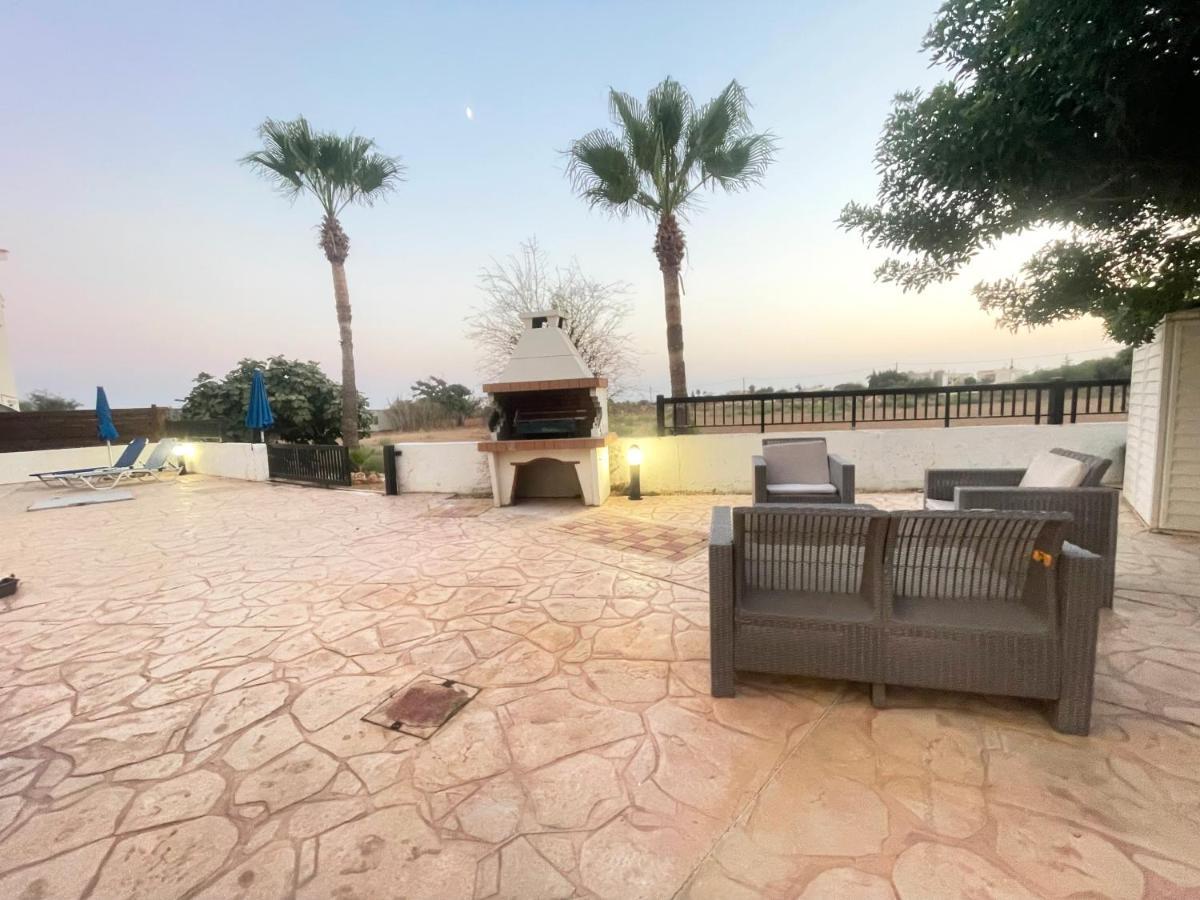 Sunset Pearl Holiday Villa Ayia Napa Exterior photo