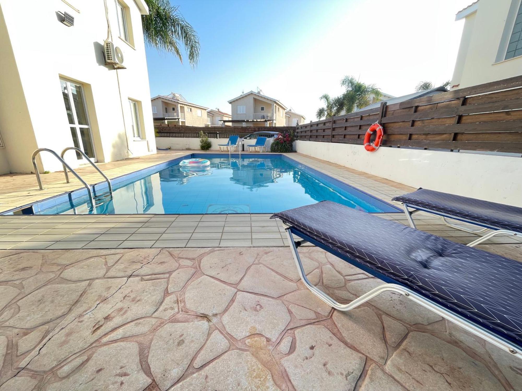 Sunset Pearl Holiday Villa Ayia Napa Exterior photo